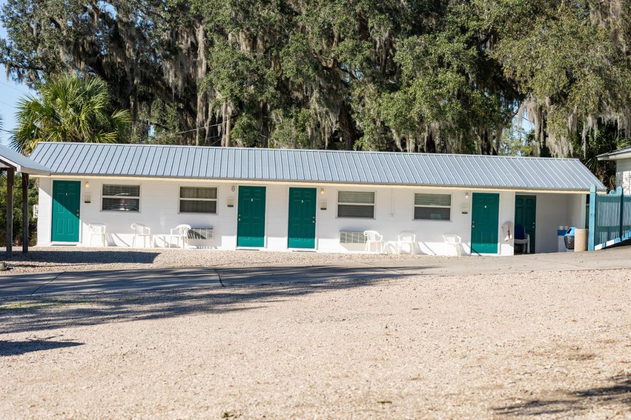 Steinhatchee River Inn And Marina Dış mekan fotoğraf