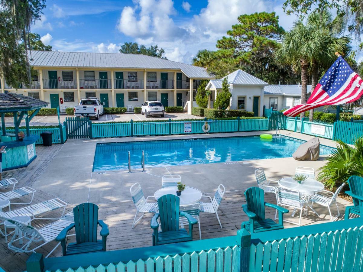 Steinhatchee River Inn And Marina Dış mekan fotoğraf